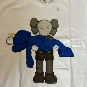 Uniqlo Kaws Gone Tee T Shirt Brand New w/ tags Sz XL